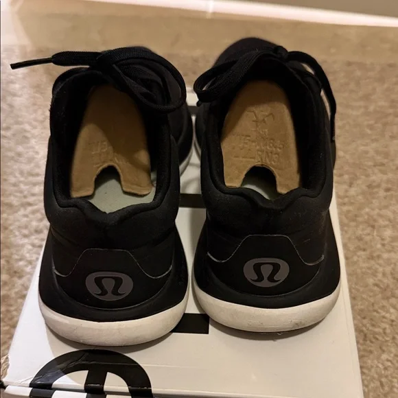 lululemon athletica Chargefeel Workout Low Black Sneakers - Picture 6 of 10